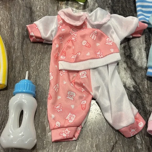 BIG LOT BABY  DOLL CLOTHES  & ACCESSORIES - Picture 3 of 11